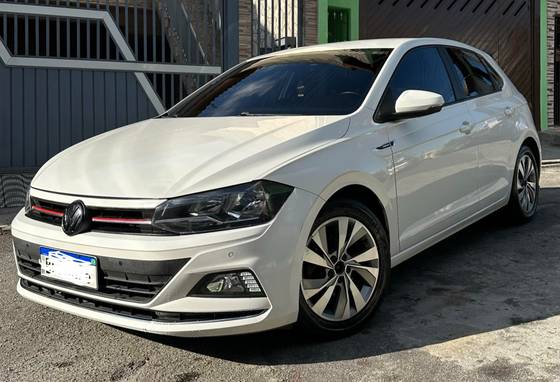 VOLKSWAGEN POLO 1.0 200 TSI HIGHLINE AUTOMÁTICO VOLKSWAGEN POLO 1.0 200 TSI HIGHLINE AUTOMÁTICO